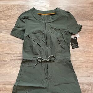Gap fit romper